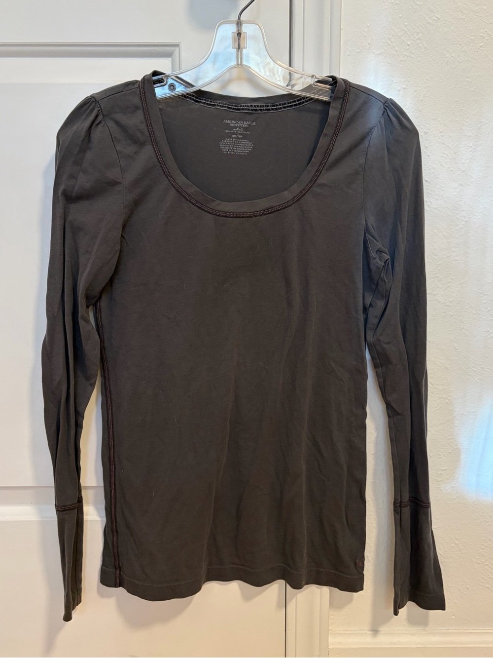 American Eagle Outfitters Dark Gray Long Sleeve Scoop Neck Top
